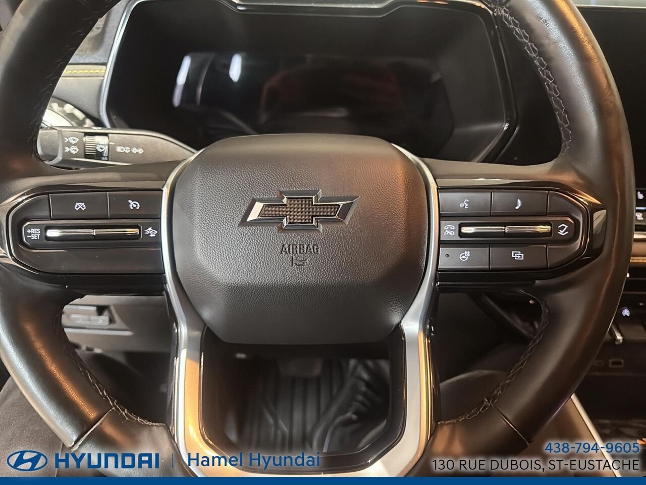 Chevrolet Colorado 2024 Noir Saint-Eustache - photo #9
