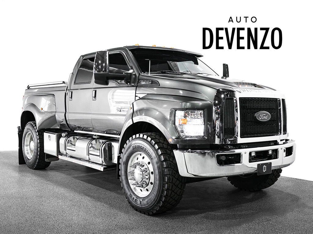 Ford F-650 2016 Gris Saint-Eustache - photo #0
