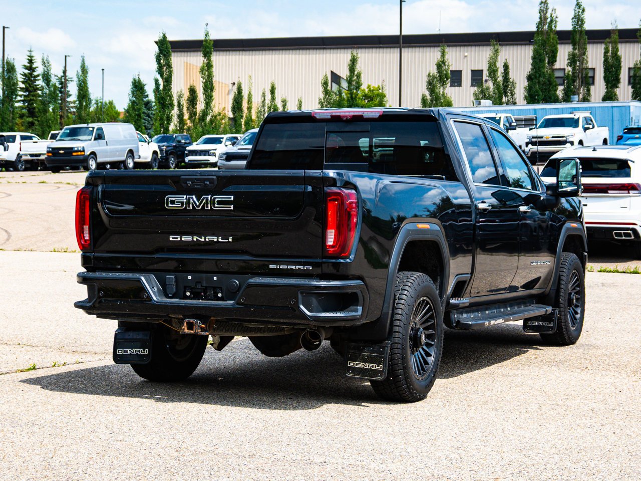 2021 GMC Sierra 2500HD 4WD Crew Cab 159 Denali Black Sherwood Park - photo #12
