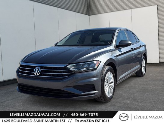 Volkswagen Jetta 2019 2019 Gris