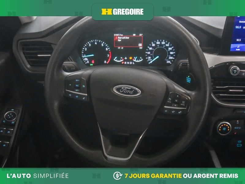 Ford Escape 2021 Blanc Blainville - photo #25