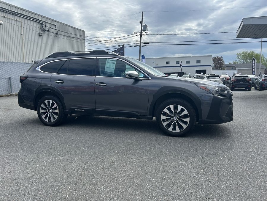 Subaru Outback Premier XT 2024 Gris