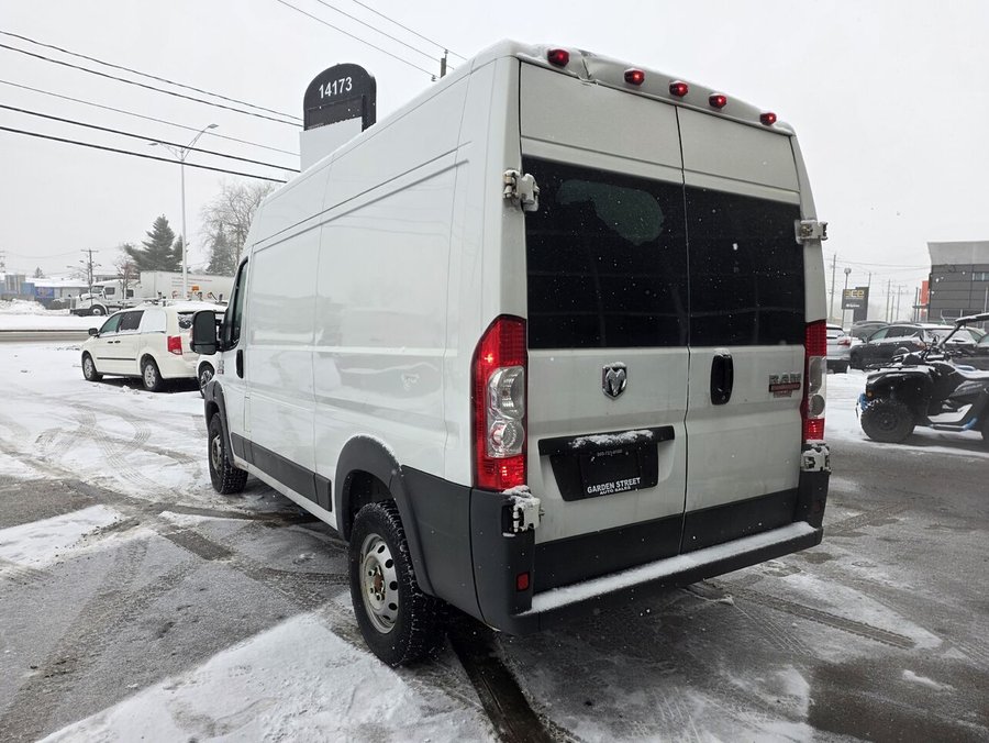 Ram ProMaster fourgonnette utilitaire 2014 2014 Blanc