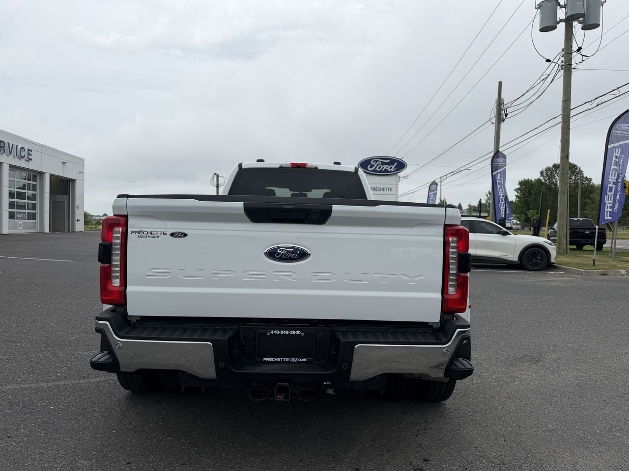 2023 Ford F350 SUPER DUTY White Montmagny - photo #3