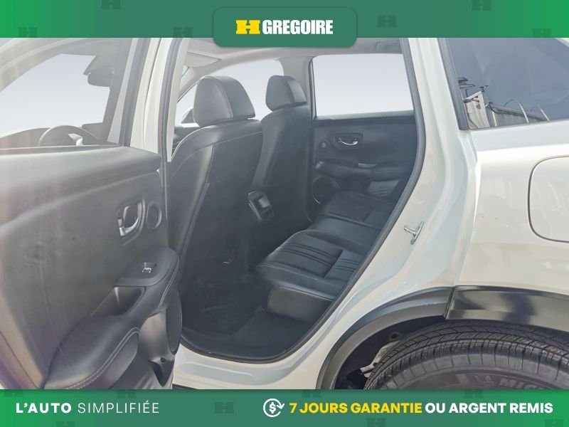 2024 Honda HR-V White Saint-Eustache - photo #21