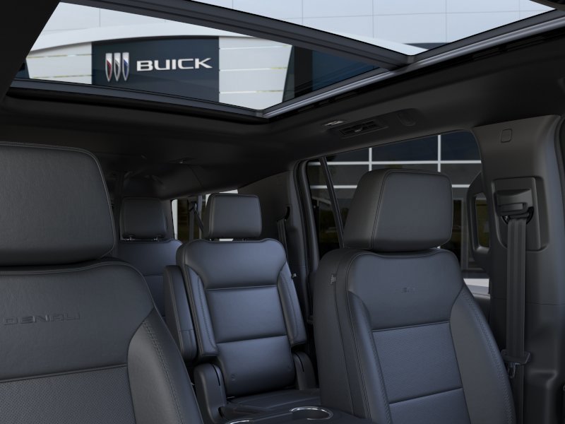 GMC Yukon XL 4 RM 4 portes Denali 2026 BLANC GLACIER, TRIPLE COUCHE Sherbrooke - photo #23