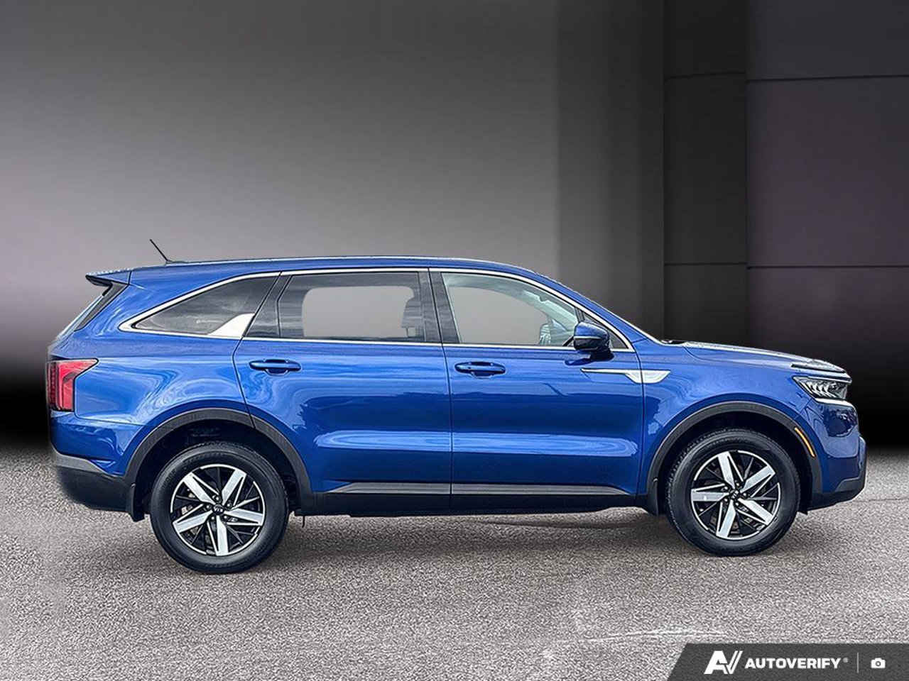 2021 Kia Sorento 5XYRGDLCXMG020417 Blue Mirabel - photo #5