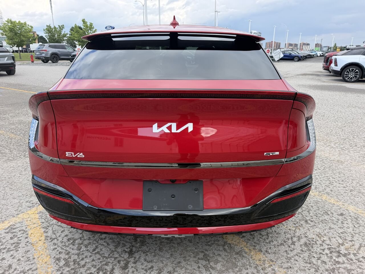 2024 Kia EV6 GT-Line AWD Red Laval - photo #8