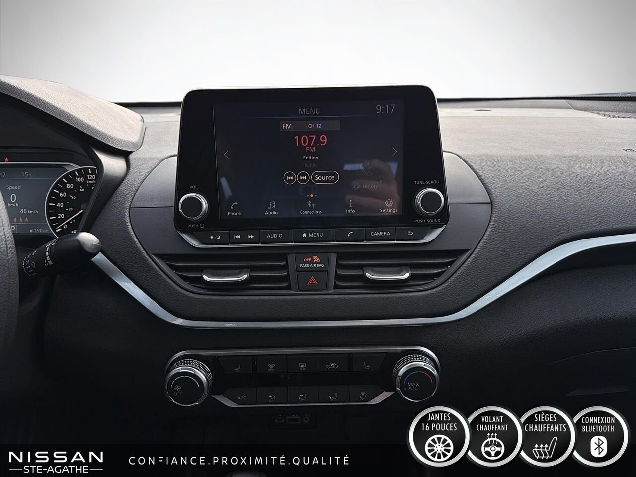 2025 Nissan Altima AWD | DÉRAREUR À DISTANCE | CARPLAY | UN SEUL PROPRIÉTAIRE Black Saint-Jérôme - photo #11