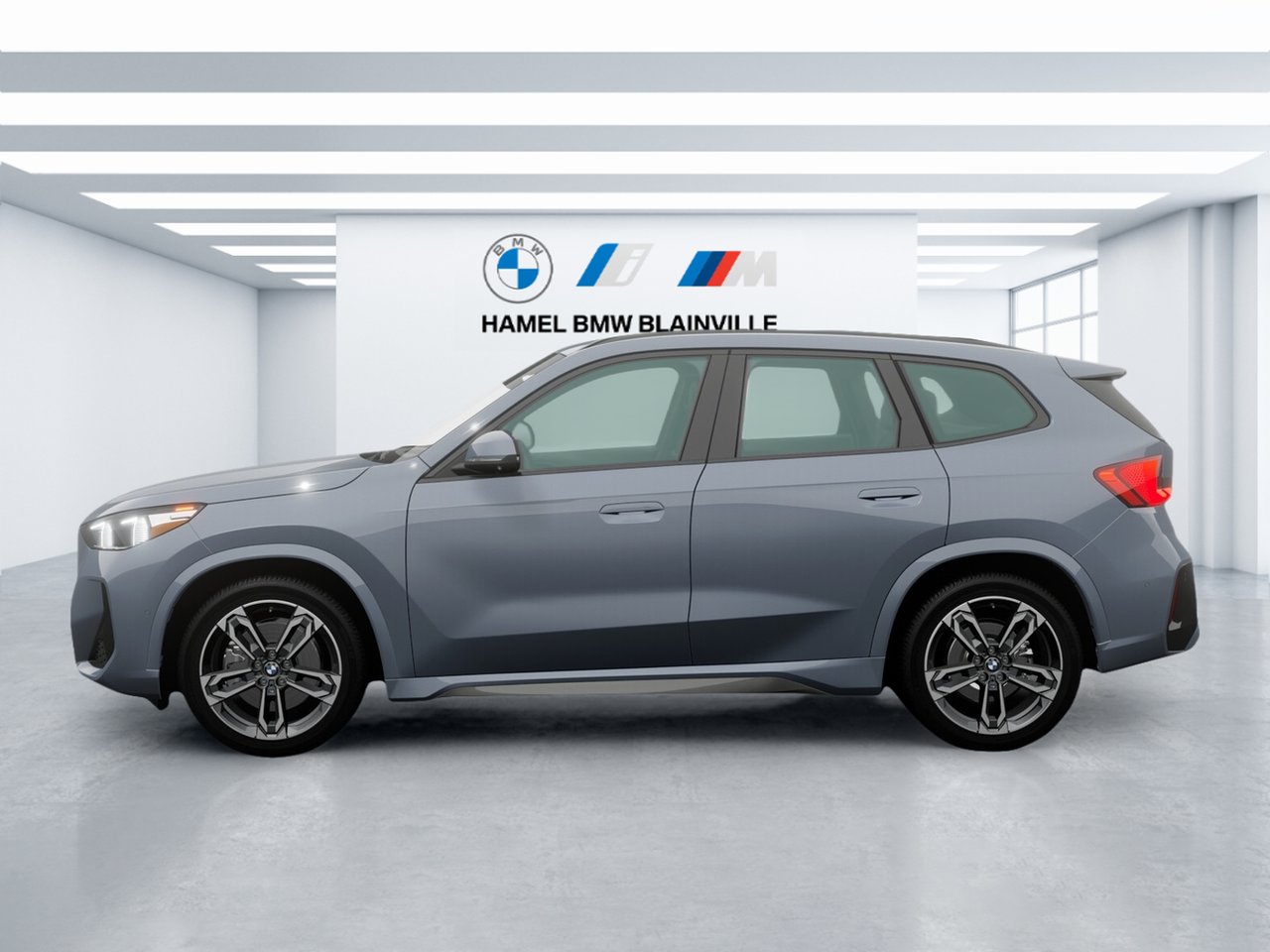 2026 BMW X1 Loc. 48 m. 696$/mois à 0% Frozen Pure Grey Metallic Blainville - photo #2