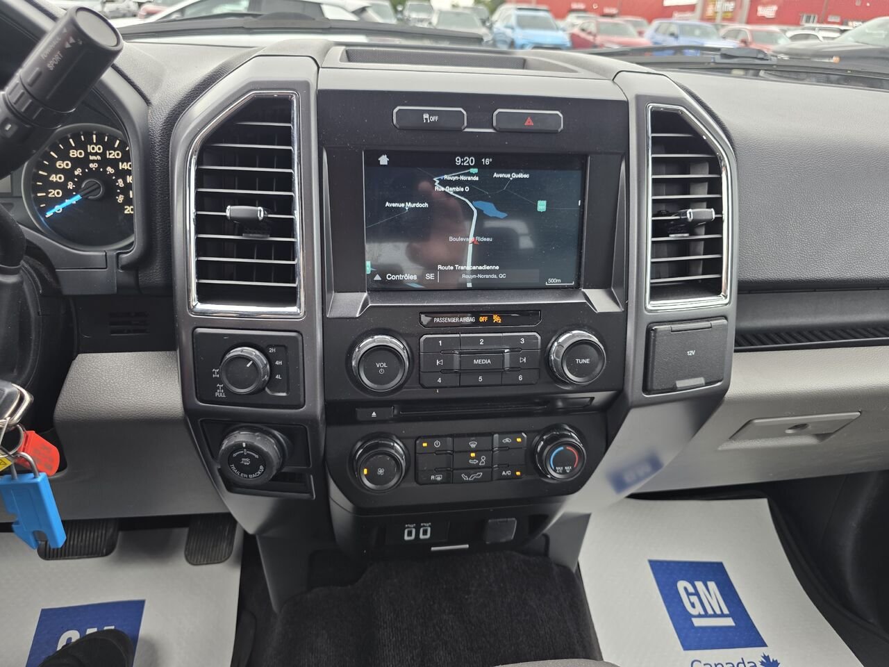 2016 Ford F-150 Cab SuperCrew 4RM 157 po XLT Black Rouyn-Noranda - photo #15