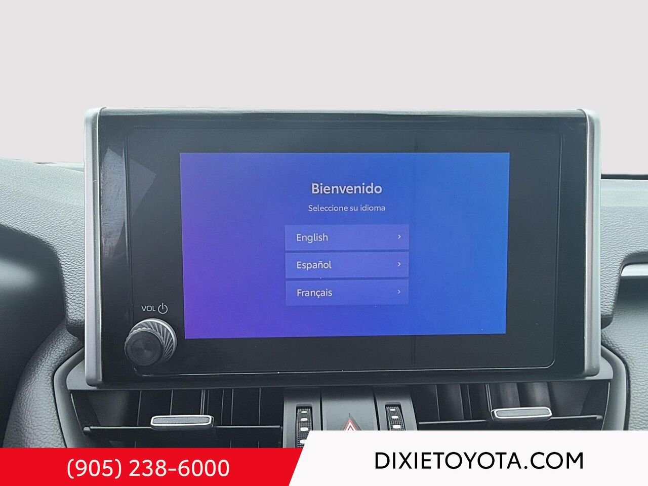 2023 Toyota RAV4 XLE PREMIUM AWD / HEATED SEATS / MOONROOF / LEATHER SURFACE / CARPLAY AND ANDROID AUTO Wind Chill Pearl Mississauga - photo #14