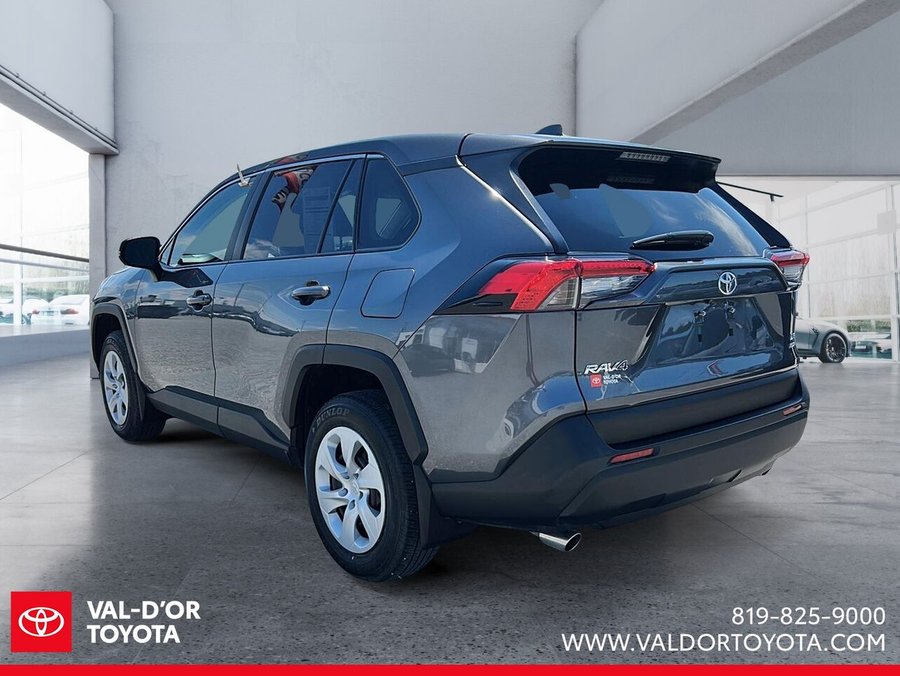 Toyota RAV4 LE TI 2025 2025 Gris