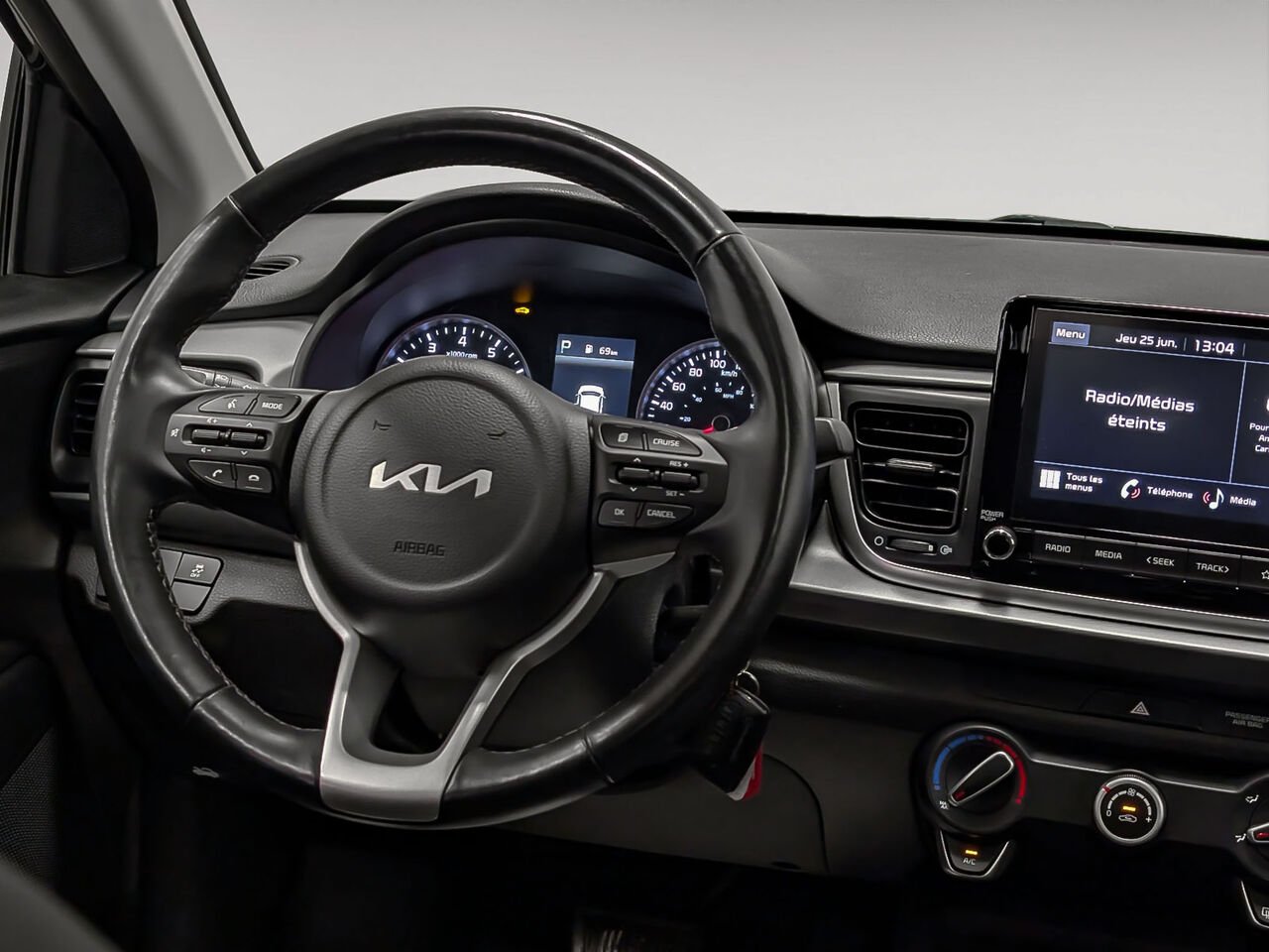 Kia RIO LX Premium Toit Ouvrant Volant et Sièges Chauffant 2023 Autre Sherbrooke - photo #13