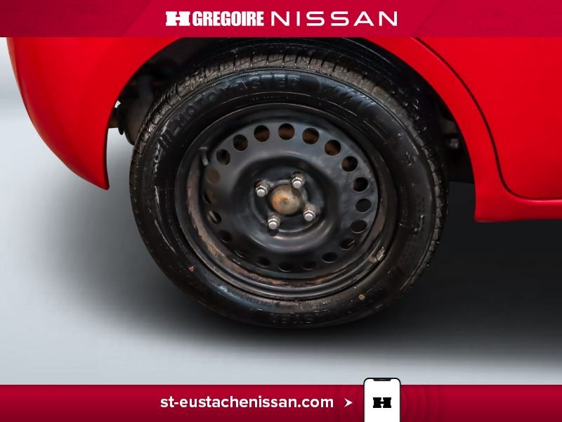 2017 Nissan MICRA Red Saint-Eustache - photo #14