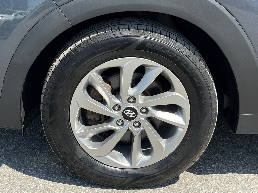 Hyundai Tucson 2017 Gris Gatineau - photo #9