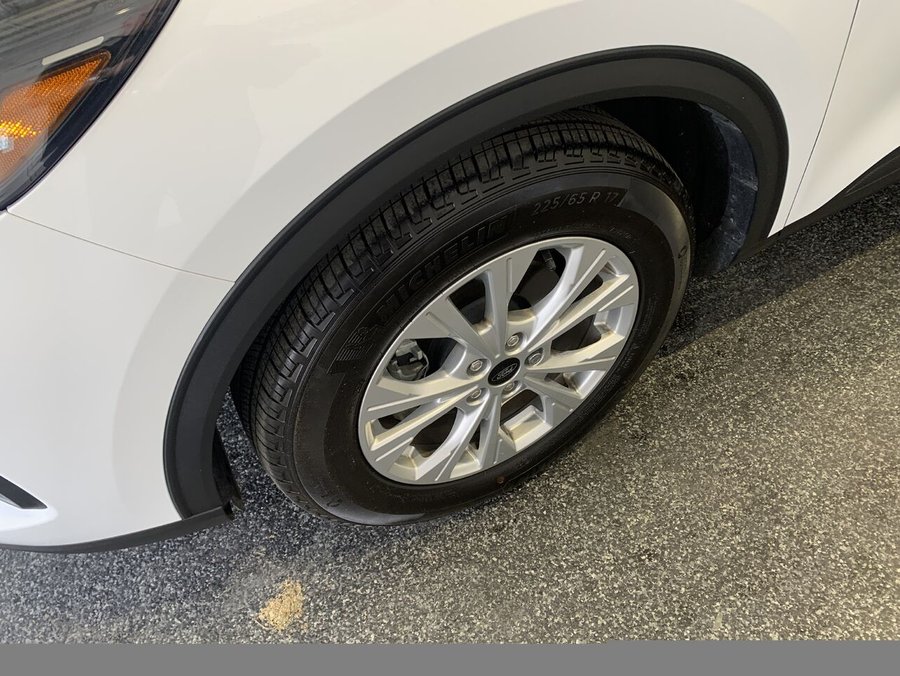 Ford Escape 2023 Blanc