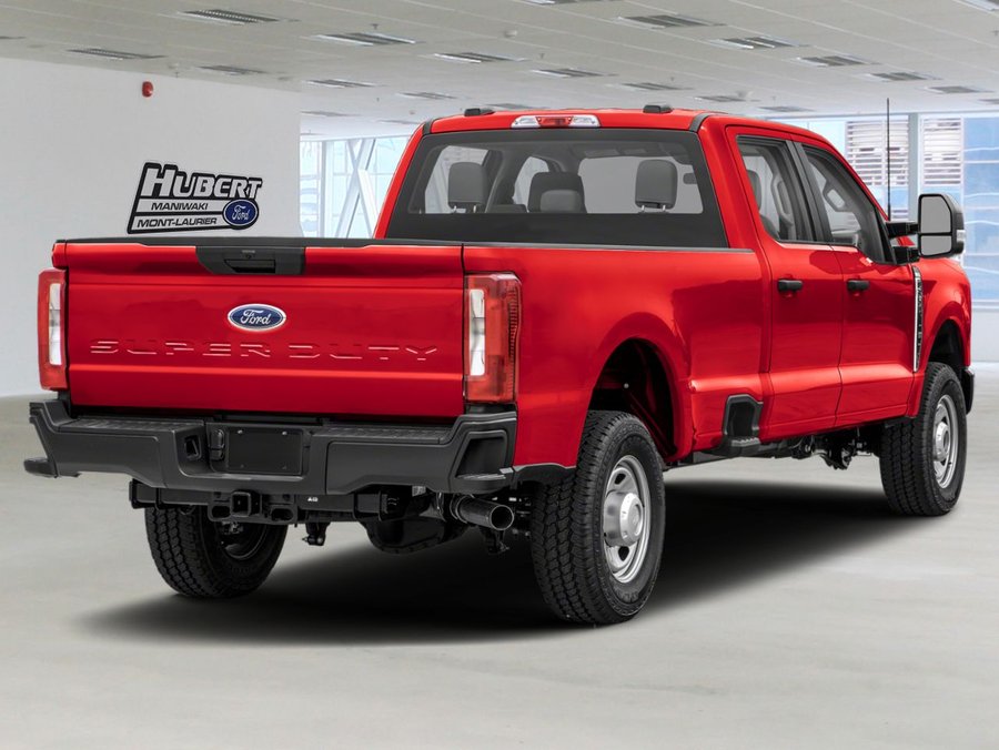 Ford Super Duty F-350 à roues arrière simples 2026 2026 Rouge course
