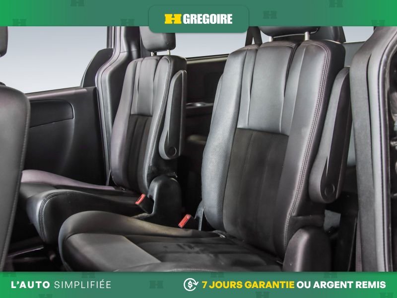 Dodge GR Caravan 821265 | Premium Plus AUTO A/C MAGS CUIR CAM RECUL BLUETOOT 2020 Gris Laval - photo #22