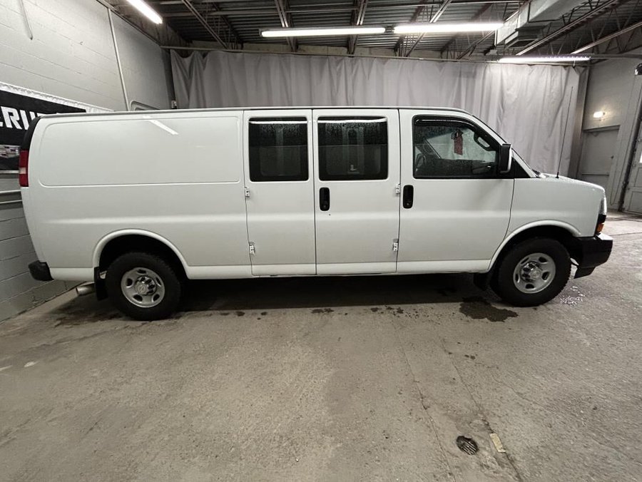 2018 CHEVROLET FOURGONNETTE UTILITAIRE LONGUE EXPRESS 2018 White