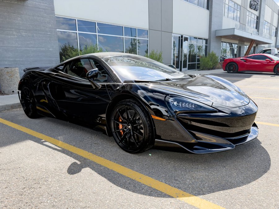 2019 McLaren 600LT 2019 Black