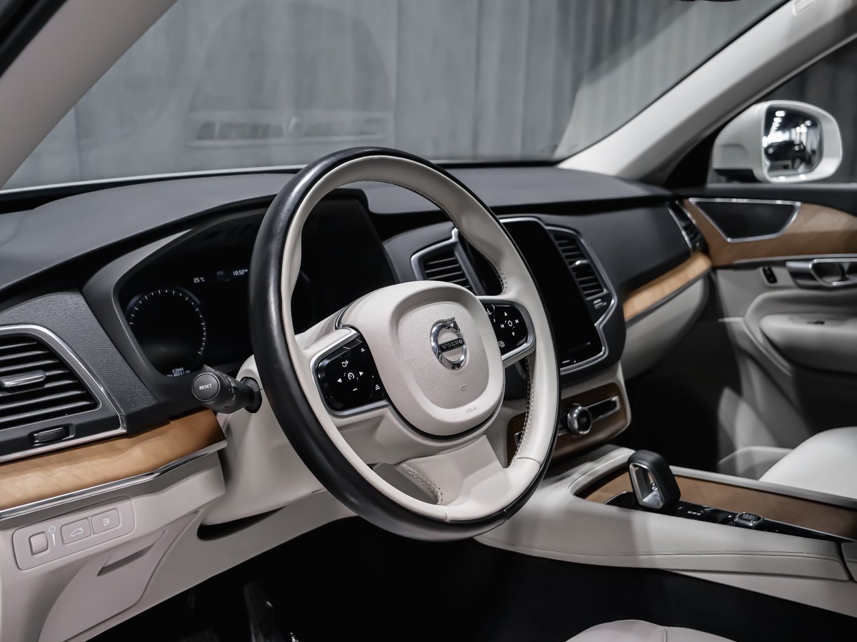 Volvo XC90 Recharge T8 INSCRIPTION EXPRESSION CLIMATE 2022 Beige Montréal - photo #7