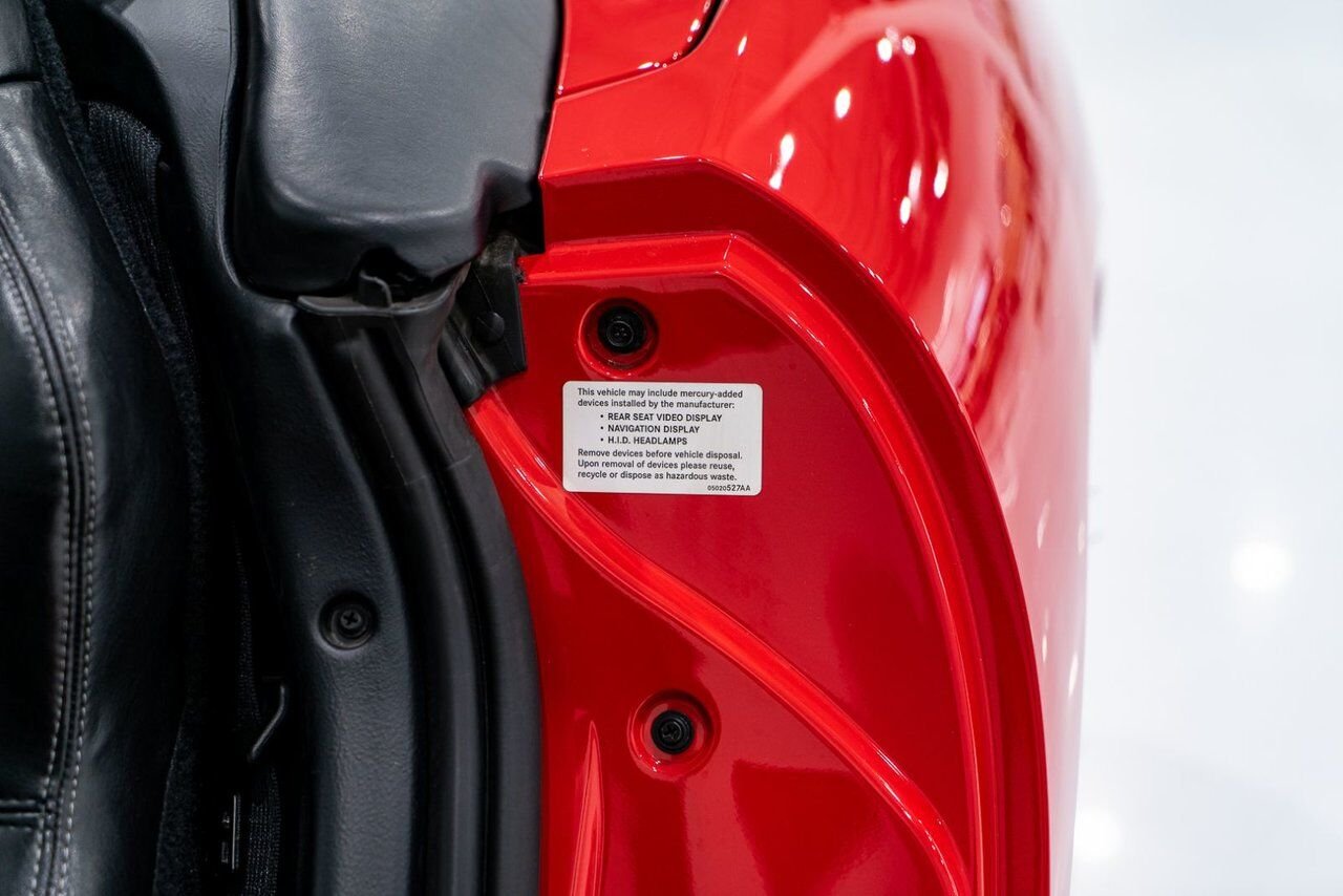 Dodge Viper Clean Title With Only 2,063 km (1,282 Miles) From New 2008 Rouge Montréal - photo #36