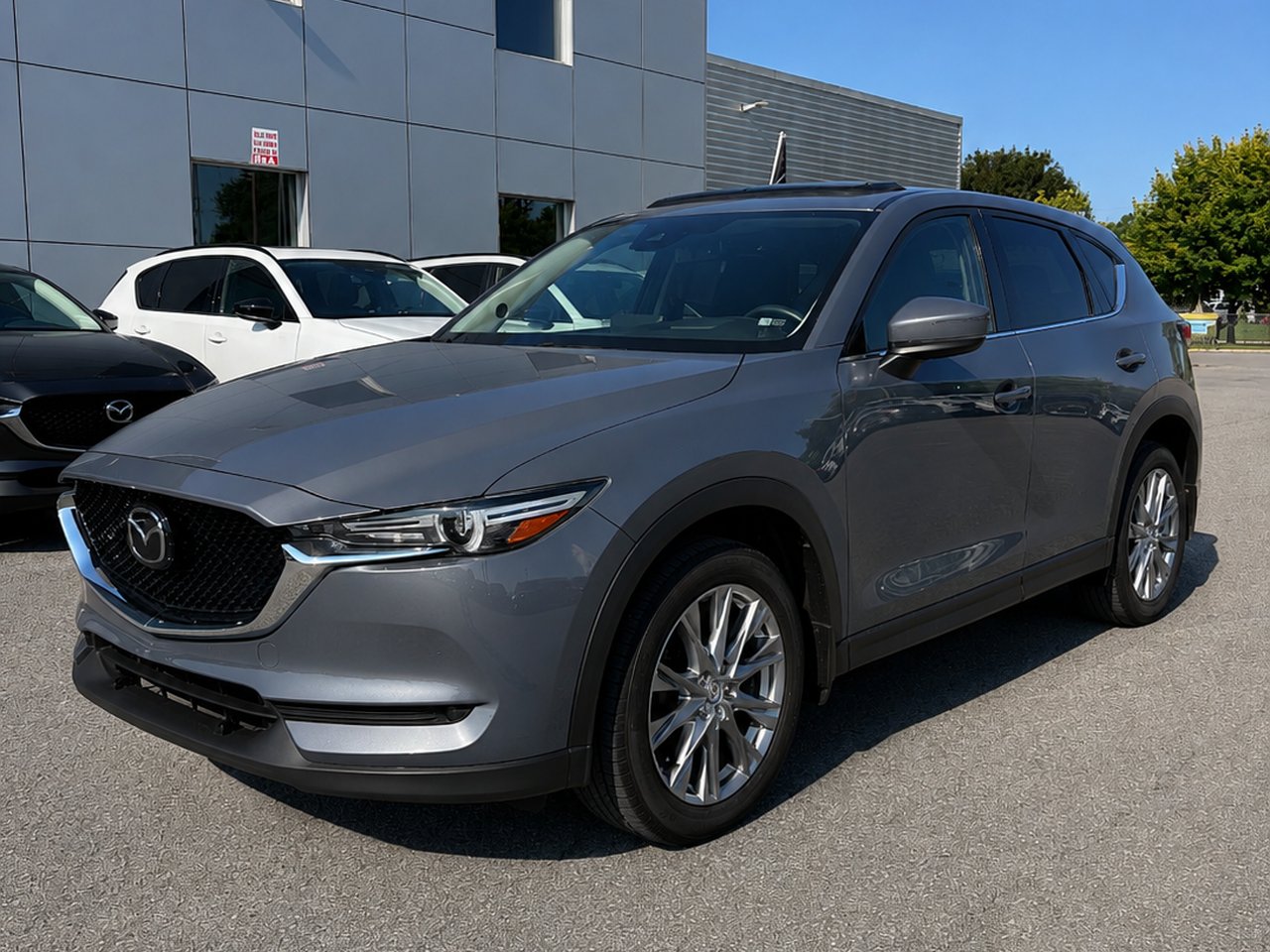 2021 Mazda CX-5 GT Grey Châteauguay - photo #2