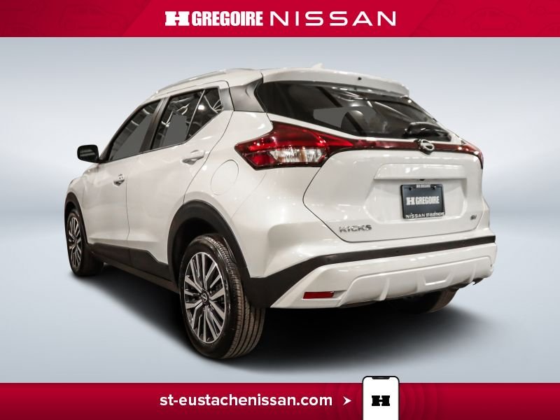 2024 Nissan Kicks White Laval - photo #7