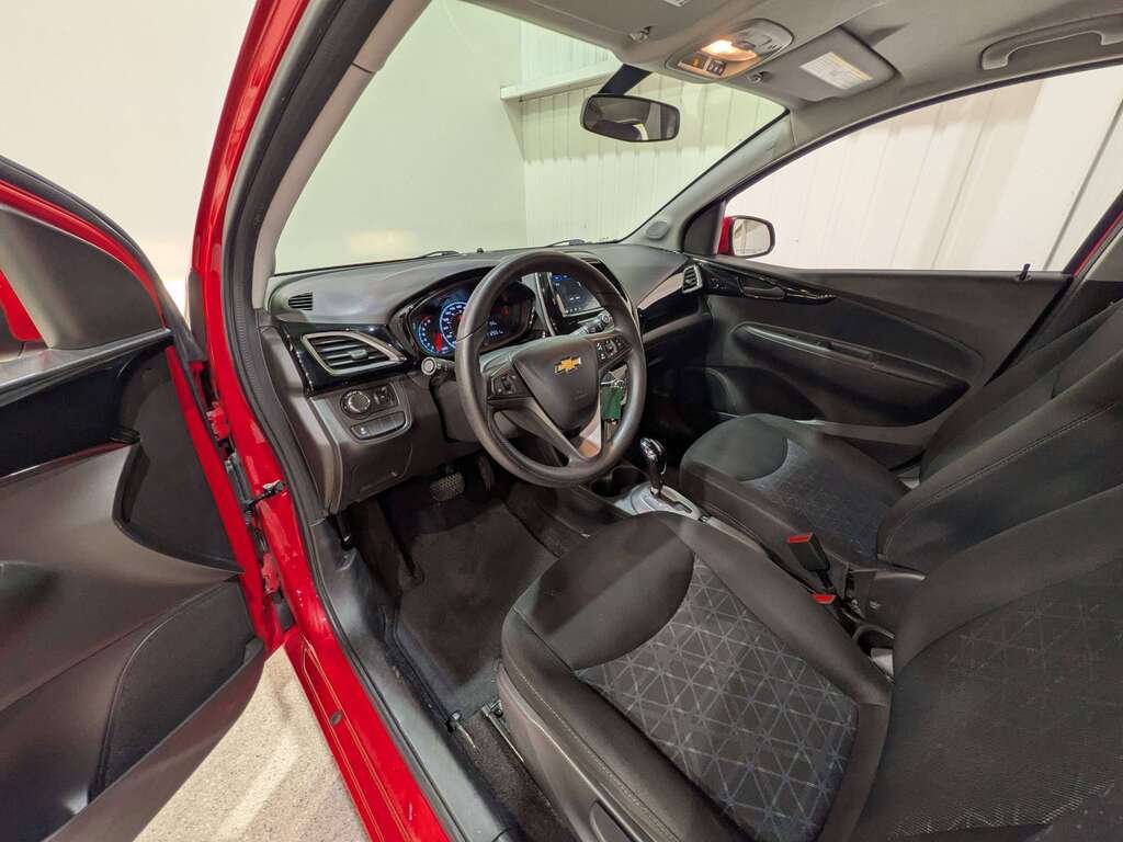 Chevrolet Spark 2022 Rouge Val-David - photo #9