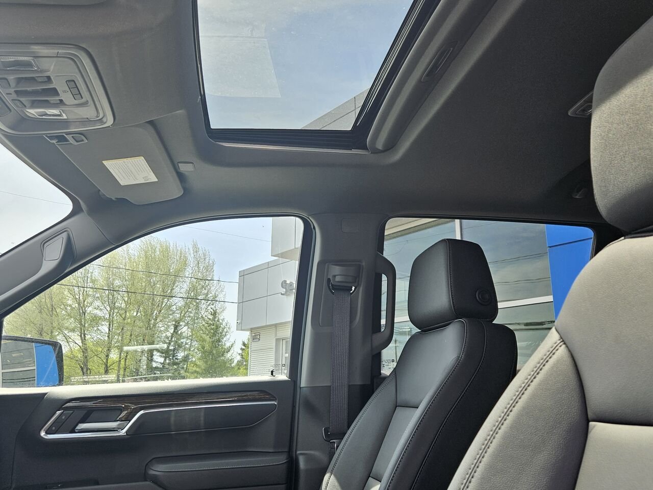 GMC Sierra 1500 Elevation cabine multiplace 4RM 157 po 2026 NOIR ONYX Thetford Mines - photo #21
