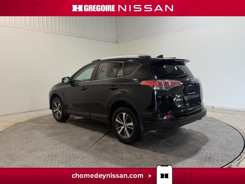 2018 Toyota Rav 4 Black Laval - photo #5
