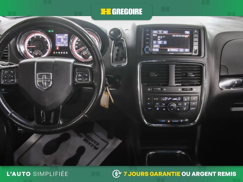 Dodge GR Caravan 820859 | Premium Plus AUTO A/C MAGS CUIR NAV CAM RECUL BLUE 2020 Gris Laval - photo #25