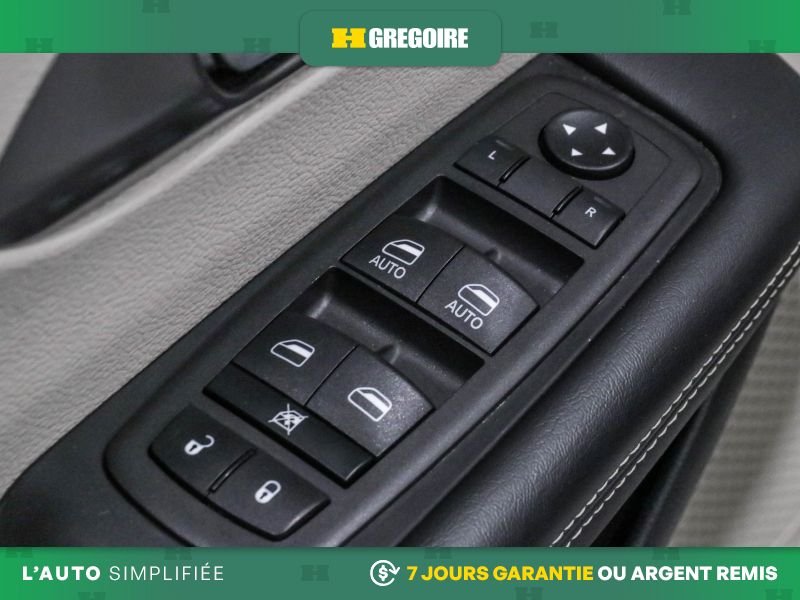 Chrysler Pacifica 2023 Gris Saint-Eustache - photo #11