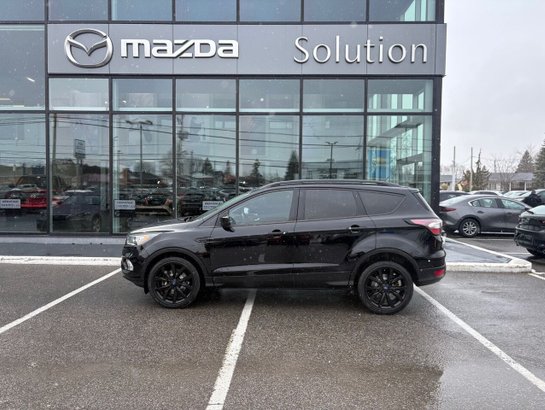 2017 Ford ESCAPE SE 2017 Black