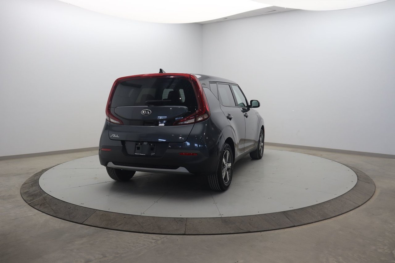 2021 Kia Soul VIN KNDJ33AU0M7772543 Grey Chicoutimi - photo #3