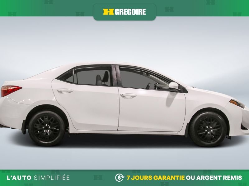 2019 Toyota Corolla White Blainville - photo #8