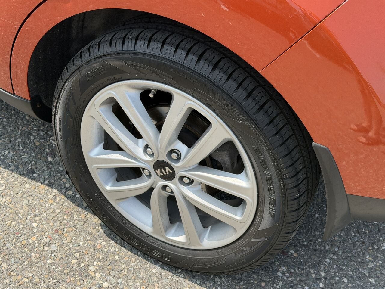 2019 Kia Soul Orange Ste-Marie - photo #5
