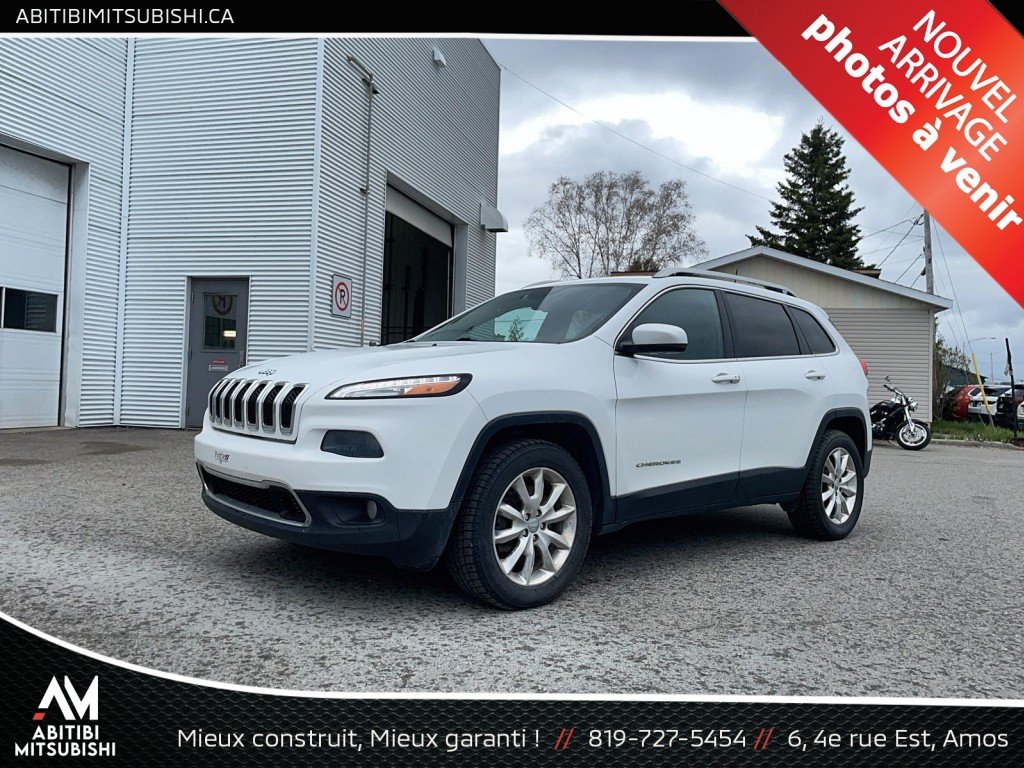 2018 Jeep CHEROKEE Trailhawk 4x4 White Amos - photo #1