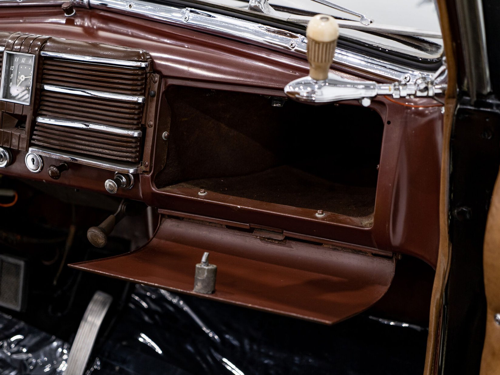 Cadillac Series 90 **PRICE IN USD**1 of 13 V16 1938 Noir Montréal - photo #73