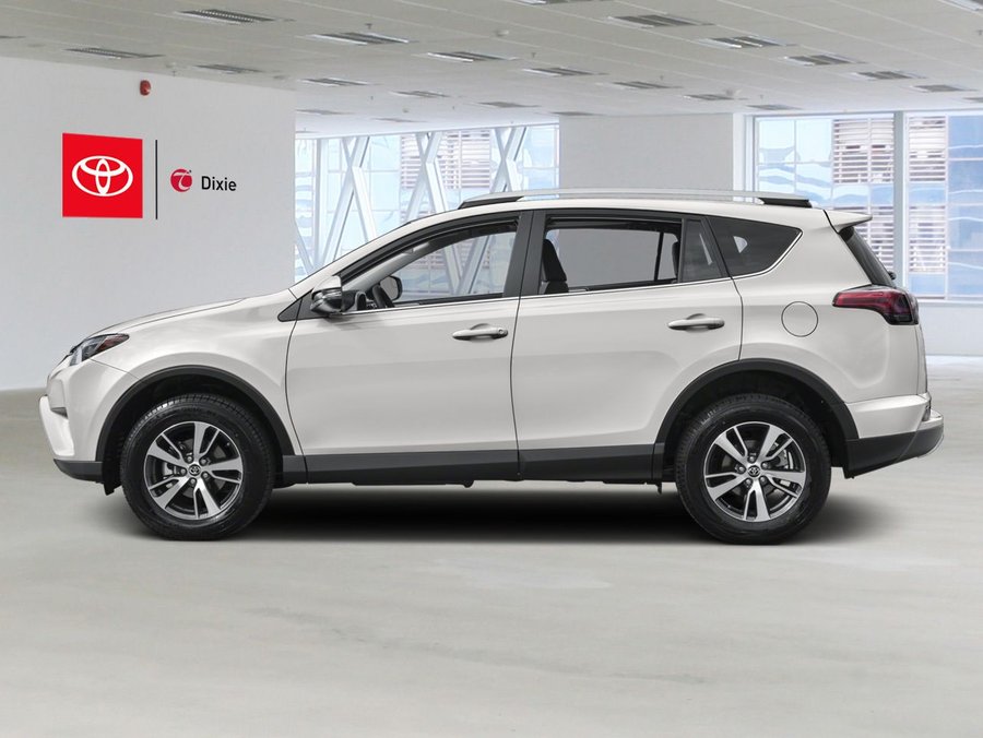 2018 Toyota RAV4 2018 White