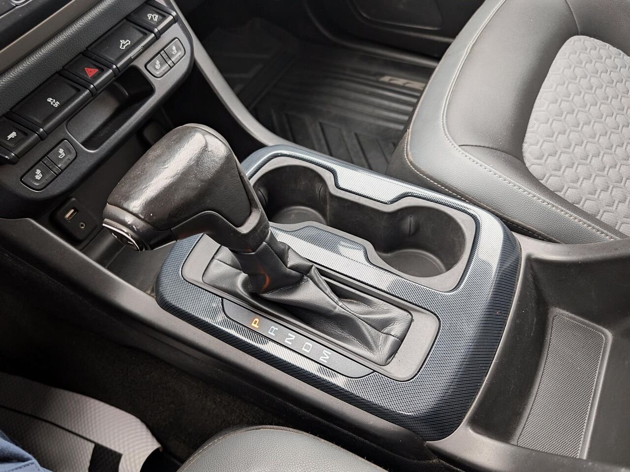 CHEVROLET COLORADO Z71 4RM 2015 Bleu Saint-Hyacinthe - photo #27