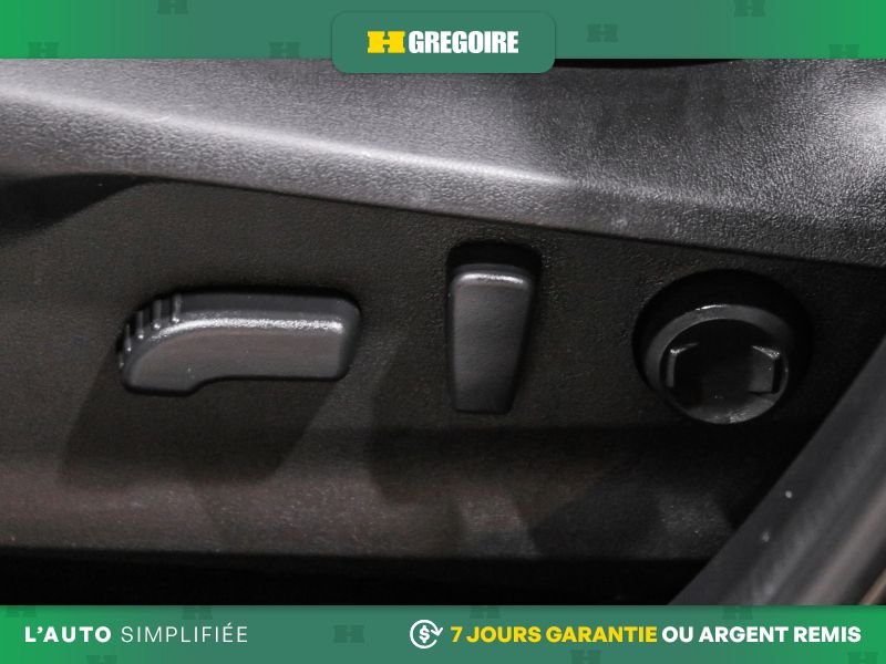2022 Subaru Forester Brown Saint-Eustache - photo #17
