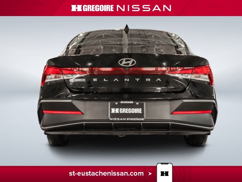 2024 Hyundai Elantra Black Laval - photo #10