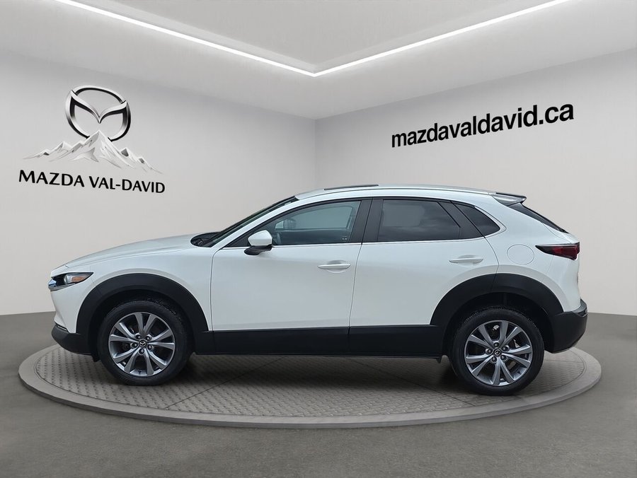 Mazda CX-30 GS TI, toit ouvrant, cruise control, volant chauffant 2023 Blanc