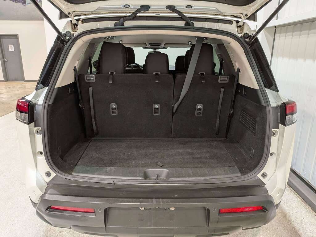 2024 Nissan Pathfinder S 4WD White Val-David - photo #8