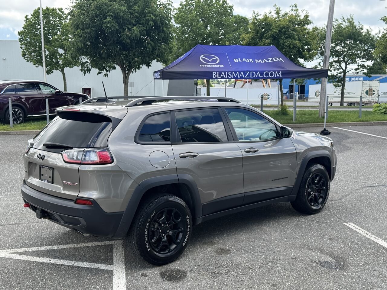 2021 Jeep Cherokee Beige Ste-Marie - photo #4