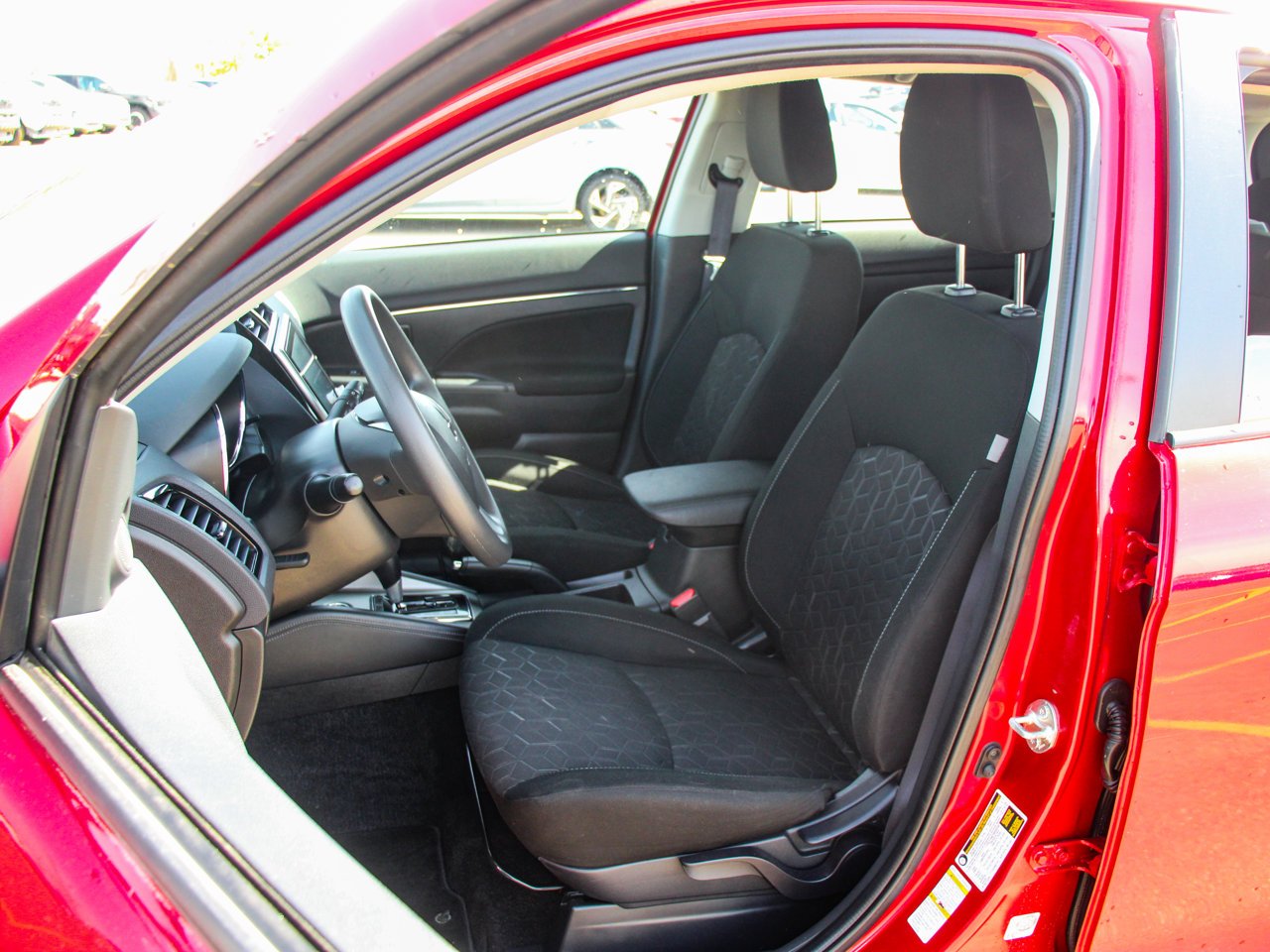 2024 Mitsubishi RVR ES AWC Red Sherwood Park - photo #25