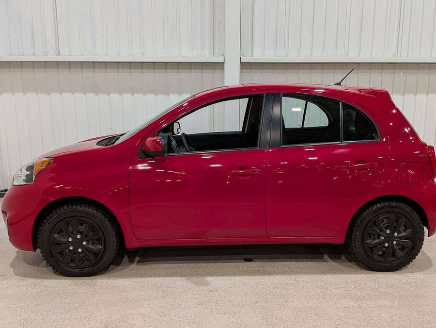 2017 Nissan Micra Red