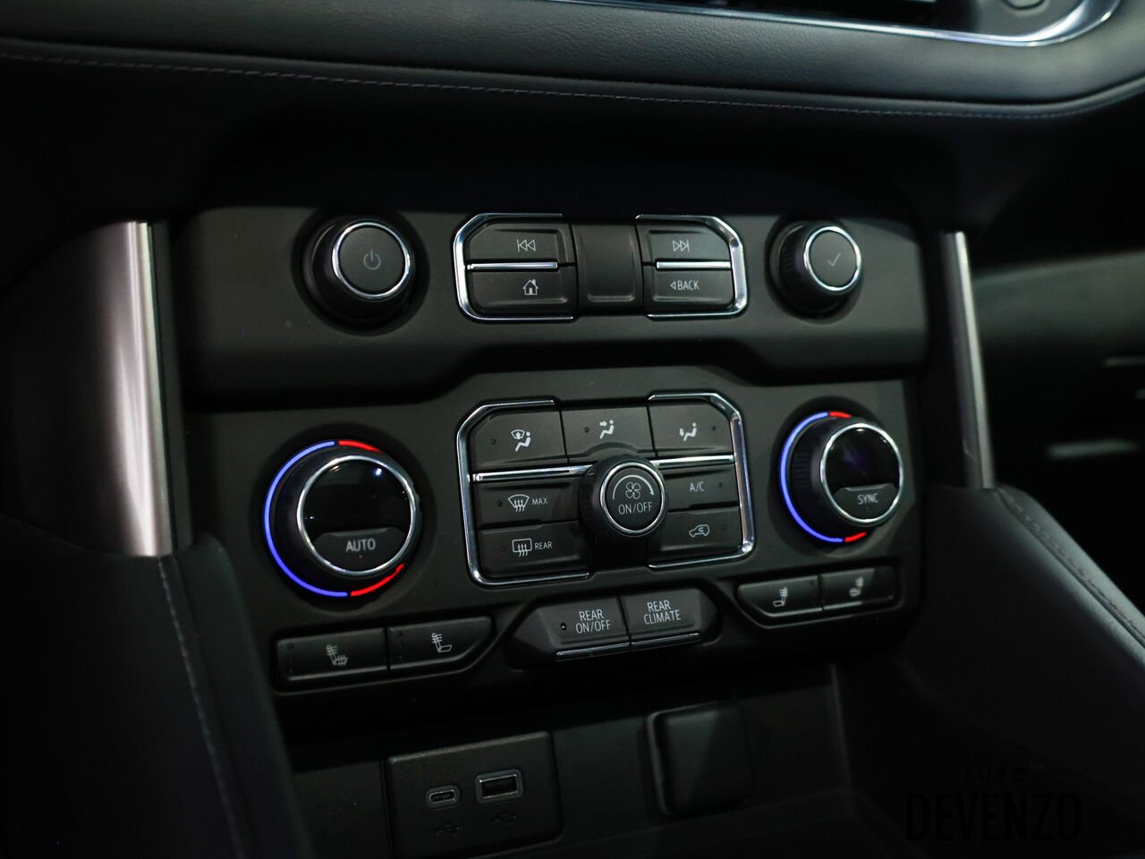 Chevrolet Tahoe 2024 Noir Saint-Eustache - photo #19